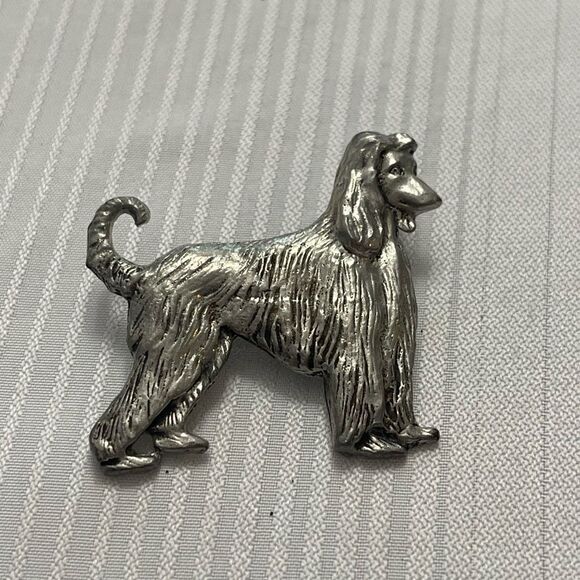 AFGHAN DOG SILVER TONE PIN BROOCH - Picture 1 of 5